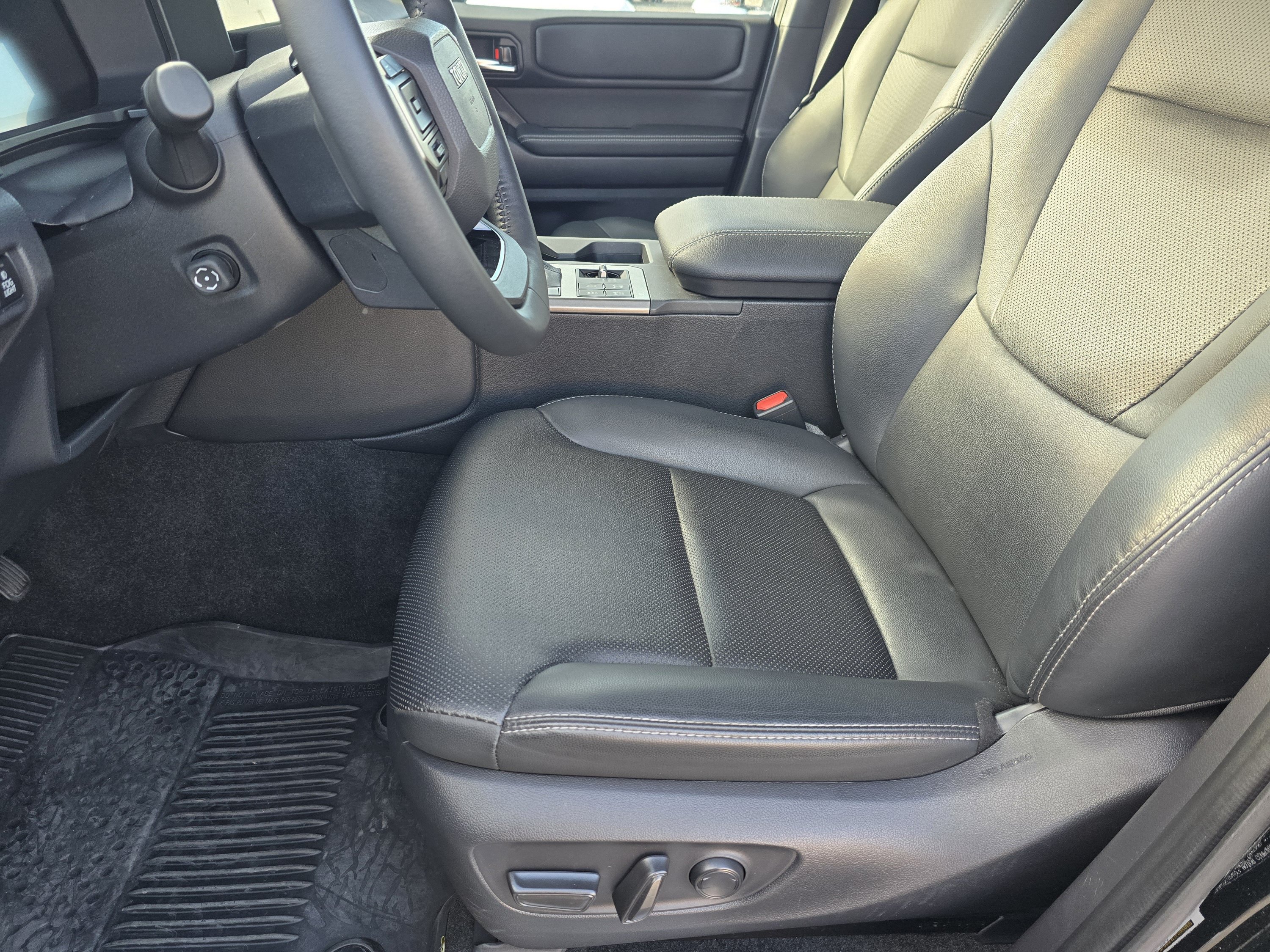 Used 2025 Toyota Land Cruiser AWD/4WD image 34