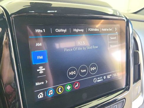 Used 2023 Chevrolet Traverse LT FWD image 20
