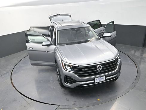 New 2026 Volkswagen Atlas SEL Premium R-Line image 30
