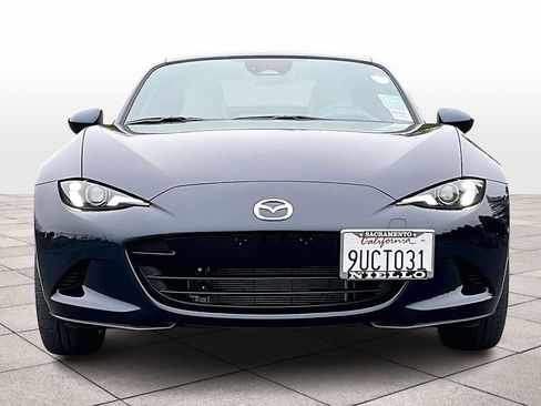 Used 2025 MAZDA MX-5 Miata RF Grand Touring w/ Weather Package image 3
