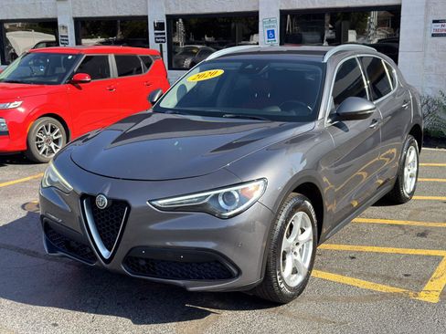 Used 2020 Alfa Romeo Stelvio Sport w/ Cold Weather Package image 4