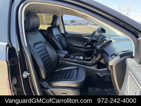 Used 2019 Ford Edge SEL w/ Cold Weather Package FWD image 30