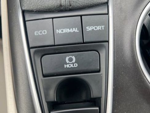 Used 2024 Toyota Camry XLE w/ Cold Weather Package image 19