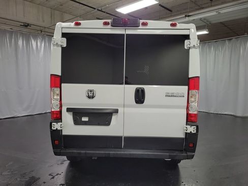 Used 2025 RAM ProMaster 2500 w/ U-Haul Equipment Group FWD image 7