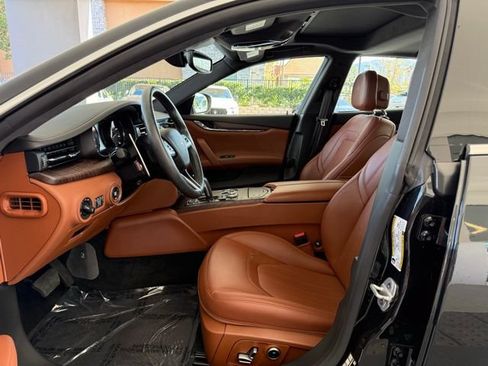 Certified 2022 Maserati Quattroporte Modena RWD image 10