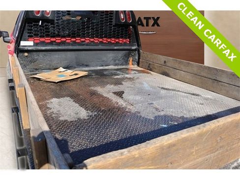 Used 2022 Chevrolet Silverado 3500 LT w/ Convenience Package image 10