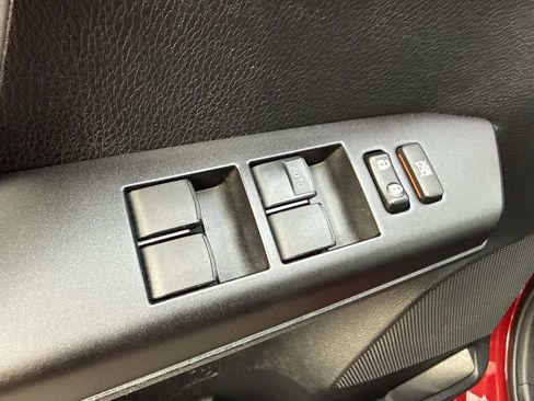 Used 2018 Toyota RAV4 XLE image 23