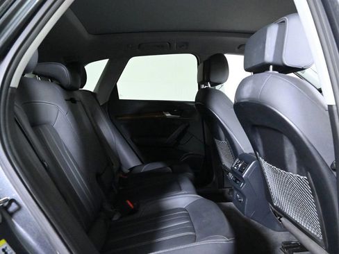 Used 2023 Audi Q5 2.0T Premium Plus w/ Premium Plus Package image 17