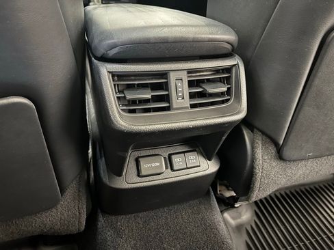 Used 2019 Lexus ES 350 Ultra Luxury w/ Accessory Package 2 FWD image 19