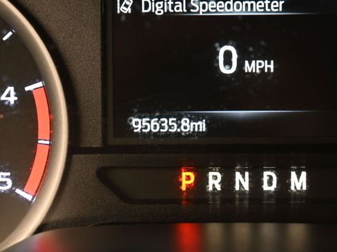 Used 2020 Ford F250 XLT w/ XLT Premium Package AWD/4WD image 16