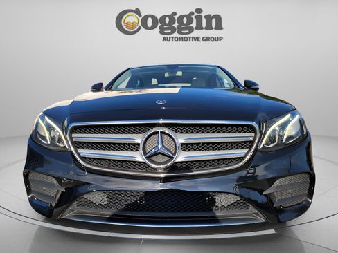 Used 2018 Mercedes-Benz E 300 image 5