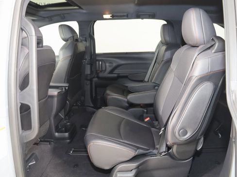 Used 2024 Toyota Sienna XSE image 49