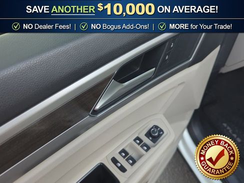 Used 2018 Volkswagen Atlas SE image 16