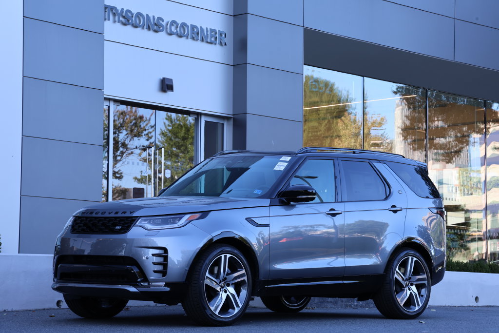 New 2026 Land Rover Discovery Dynamic SE AWD/4WD image 1