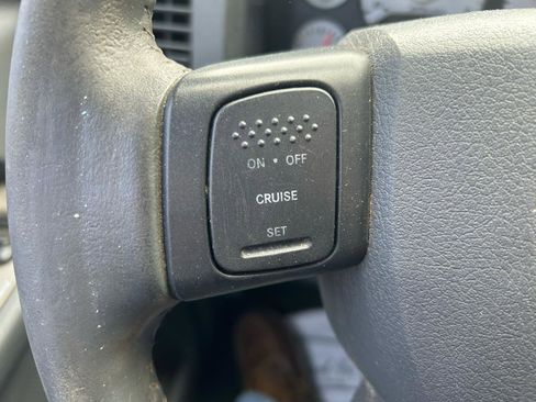 Used 2006 Dodge Ram 1500 Truck SLT w/ Quad Cab Big Horn Value Group image 17