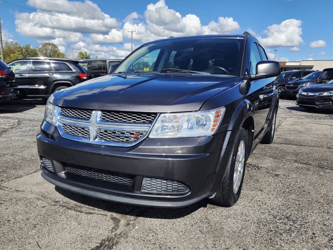 Used 2017 Dodge Journey SE w/ Flexible Seating Group FWD image 1
