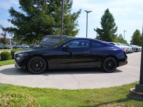 Certified 2026 Mercedes-Benz CLE 450 4MATIC Coupe image 4
