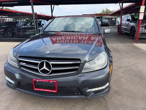 Used 2014 Mercedes-Benz C 250 Sedan w/ Multimedia Package image 6