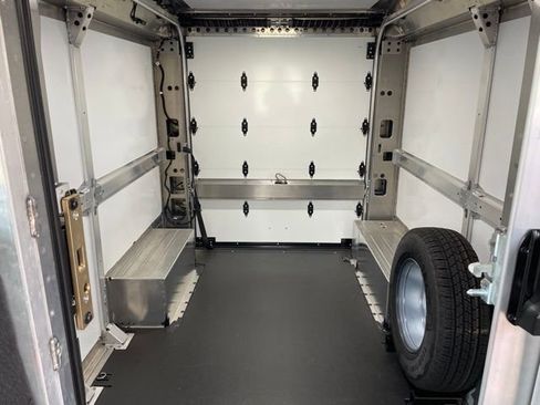 New 2025 Chevrolet Brightdrop 600 image 11