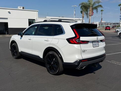 Used 2024 Honda CR-V Sport Touring image 8