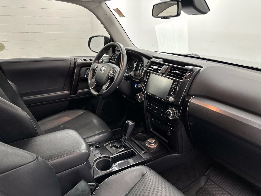 Used 2020 Toyota 4Runner Nightshade AWD/4WD image 27