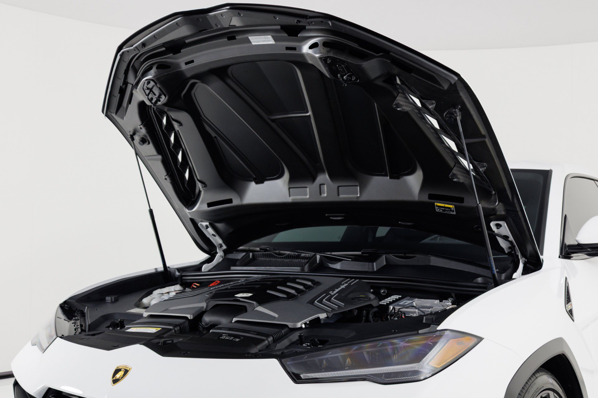 Used 2024 Lamborghini Urus S AWD/4WD image 59