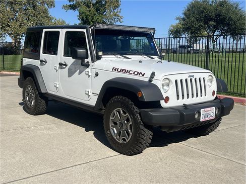 Used 2013 Jeep Wrangler Unlimited Rubicon AWD/4WD image 1