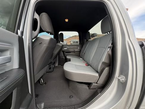 Used 2021 RAM 2500 Big Horn image 10