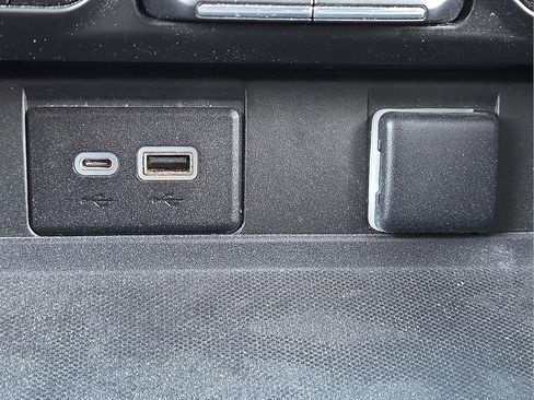 Certified 2022 GMC Yukon AT4 w/ Max Trailering Package image 20