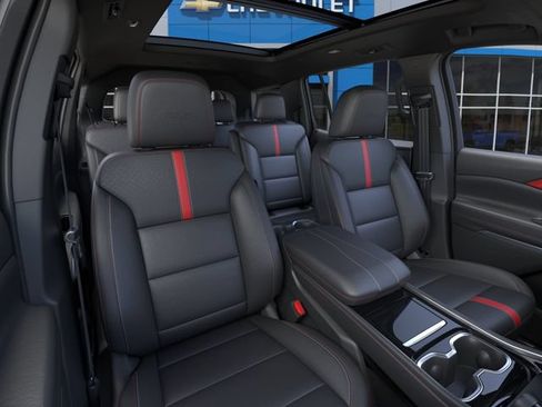 New 2026 Chevrolet Traverse RS AWD/4WD image 16