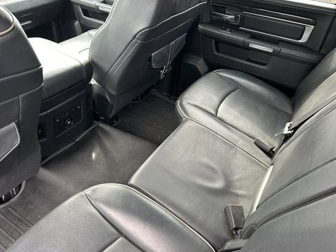 Used 2017 RAM 1500 Limited AWD/4WD image 9