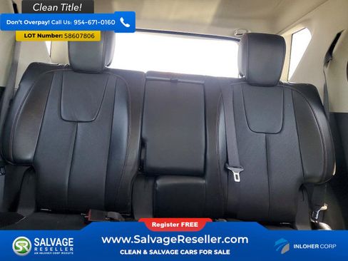 Used 2017 Chevrolet Equinox LT w/ Midnight Edition FWD image 13