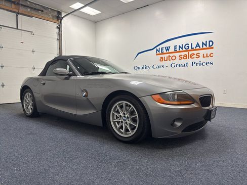 Used 2003 BMW Z4 2.5i RWD image 4