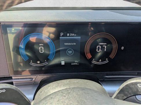 Used 2025 Hyundai Kona SEL image 10