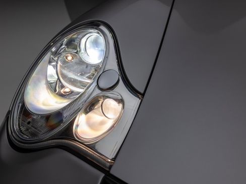 Used 2003 Porsche 911 GT2 RWD image 84