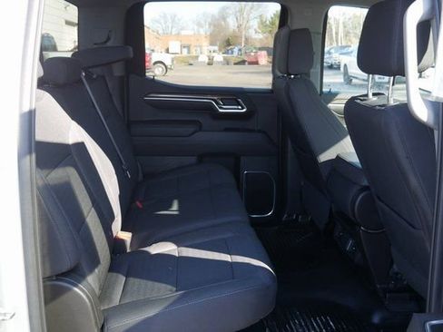 Used 2022 Chevrolet Silverado 1500 RST w/ Z71 Off-Road Package image 26