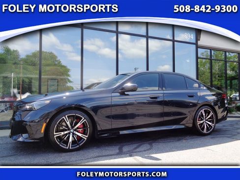 Used 2024 BMW 540i xDrive w/ Executive Package AWD/4WD image 1