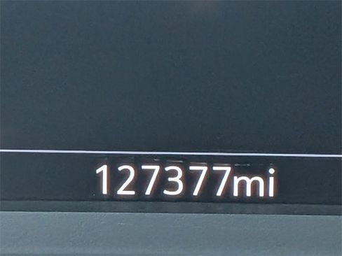 Used 2021 Chevrolet Silverado 1500 High Country w/ Technology Package image 30