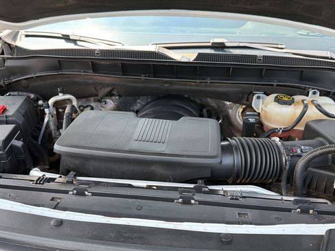 Used 2023 Chevrolet Tahoe Z71 AWD/4WD image 37