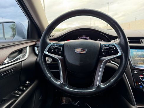 Used 2019 Cadillac XTS Luxury FWD image 13