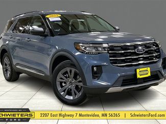 Certified 2025 Ford Explorer Active w/ Active Comfort Package video 1