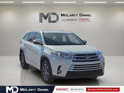 Used 2017 Toyota Highlander XLE