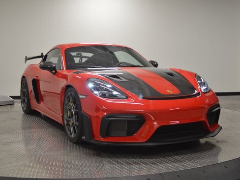 Certified 2024 Porsche 718 Cayman GT4 RS RWD image 9