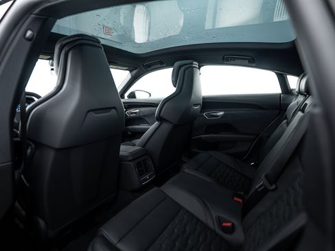 New 2026 Audi S e-tron GT Premium Plus image 19