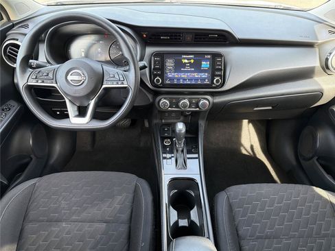 Used 2023 Nissan Kicks SV FWD image 9