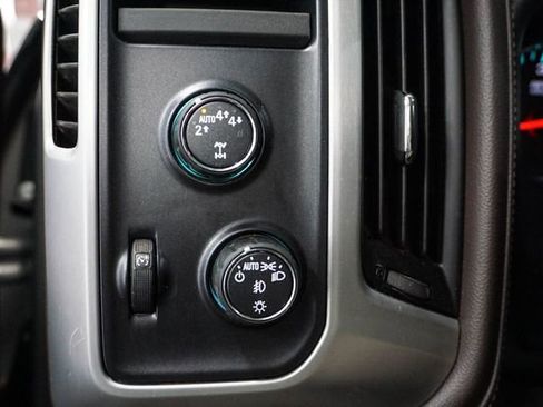 Used 2017 GMC Sierra 1500 SLE w/ SLE Value Package image 8