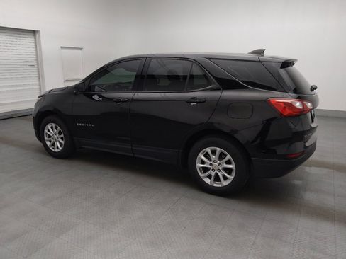 Used 2019 Chevrolet Equinox LS FWD image 3