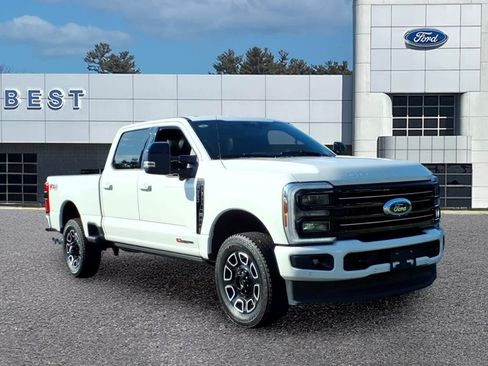 Used 2026 Ford F350 Platinum w/ FX4 Off-Road Package AWD/4WD image 9