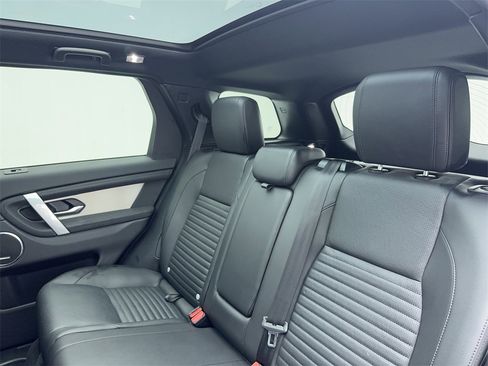 Used 2023 Land Rover Discovery Sport SE image 41