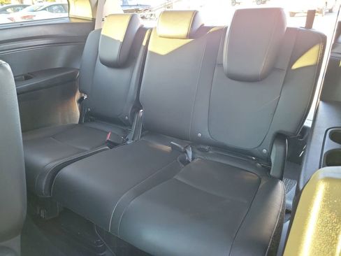 Used 2024 Honda Odyssey Touring image 25